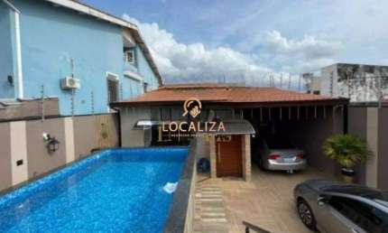 Casa para venda em Jardim Flórida de 315.00m² com 4 Quartos, 2 Suites e 3 Garagens
