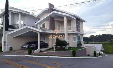 Casa para venda em Condomínio Residencial Mantiqueira de 230.00m² com 3 Quartos, 1 Suite e 2 Garagens