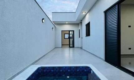 Casa para venda em Jardim Bom Sucesso de 150.00m² com 3 Quartos, 1 Suite e 2 Garagens