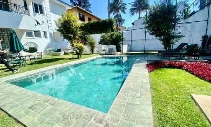 Casa de Condomínio para venda em Granja Viana - Miolo Da Granja de 750.00m² com 4 Quartos, 4 Suites e 6 Garagens