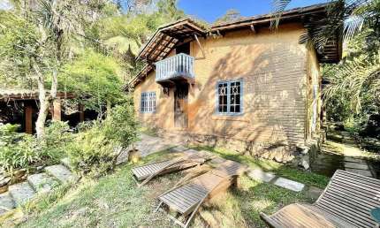 Casa para venda e aluguel em Moinho Velho de 440.61m² com 3 Quartos, 1 Suite e 8 Garagens