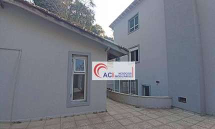 Casa de Condomínio para venda e aluguel em Vila Verde de 255.00m² com 4 Quartos, 1 Suite e 6 Garagens