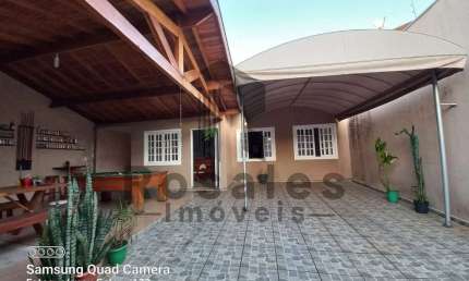Casa para venda em São José Ii de 204.00m² com 3 Quartos, 2 Suites e 2 Garagens