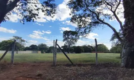 Terreno para venda em Chácara Flora Araraquara de 4000.00m²