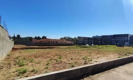 Terreno à venda na Avenida Luiza Helena de Barros, Vila Harmonia, Araraquara