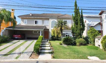 Casa para venda em Morada Das Flores (aldeia Da Serra) de 555.00m² com 5 Quartos, 2 Suites e 4 Garagens