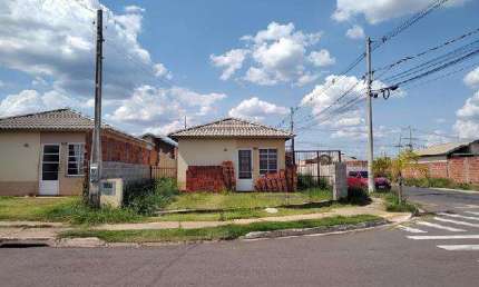Casa para venda em Residencial Professor Luiz Rossi (padre Nóbrega) de 182.00m² com 2 Quartos e 2 Garagens