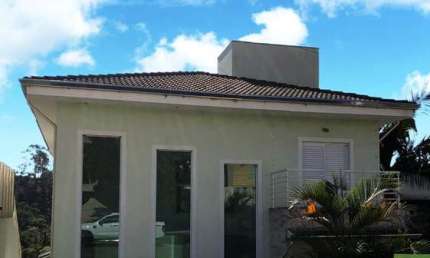 Casa para alugar em Jardim Caiapiá de 500.00m² com 4 Quartos, 2 Suites e 3 Garagens