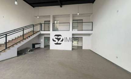 Casa para alugar em Vila Ricci de 200.00m² com 2 Quartos e 3 Garagens