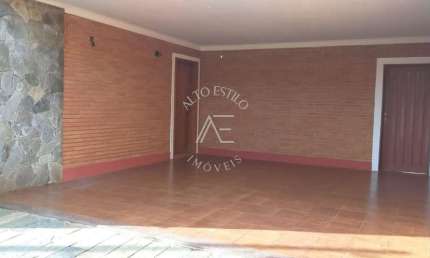 Sobrado para venda em Vila Virgínia de 261.00m² com 5 Quartos e 4 Garagens