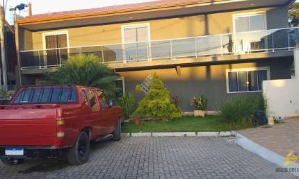 Sobrado para venda em Santa Terezinha de 460.00m² com 5 Quartos e 2 Garagens