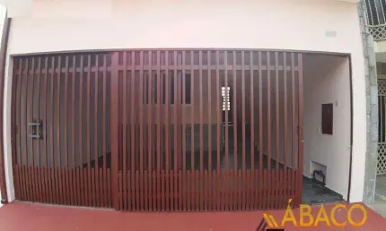 Casa para venda em Cidade Jardim de 180.00m² com 3 Quartos, 1 Suite e 2 Garagens