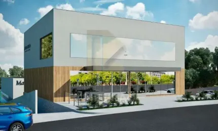 Imóvel Comercial para alugar em Vila Do Golf de 150.00m² com 1 Quarto, 1 Suite e 10 Garagens