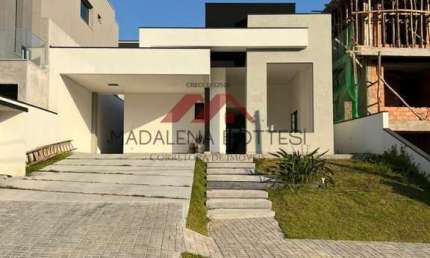 Casa de Condomínio para venda em Parque Residencial Itapeti de 150.00m² com 3 Quartos, 3 Suites e 4 Garagens