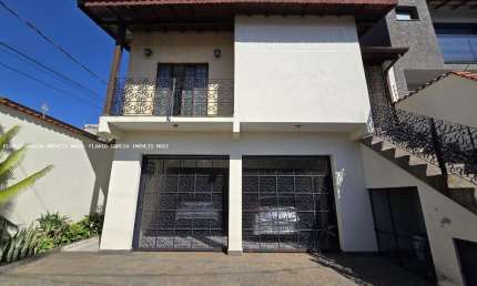 Casa para venda em Jardim Universo de 300.00m² com 3 Quartos, 1 Suite e 6 Garagens