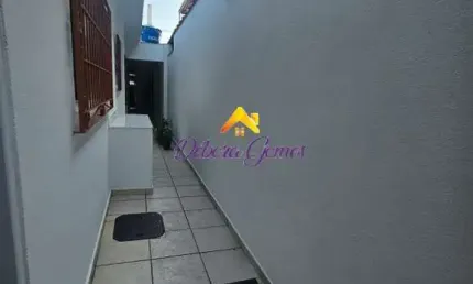 Casa para alugar em Parque Continental de 50.00m² com 1 Quarto e 1 Garagem