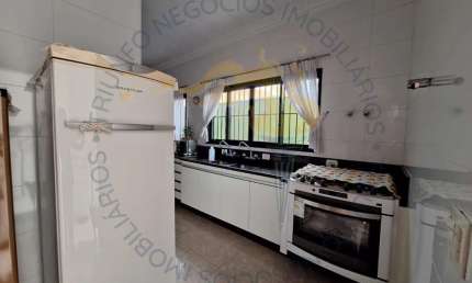 Casa para venda em Jardim Imperador de 500.00m² com 3 Quartos, 2 Suites e 5 Garagens