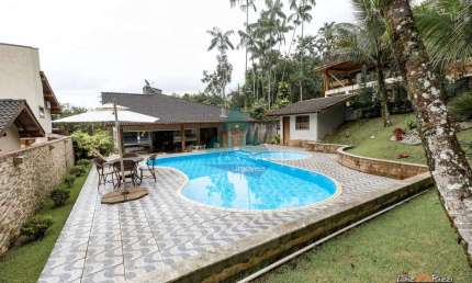 Casa para venda em Recanto Da Lagoinha de 171.00m² com 3 Quartos, 1 Suite e 5 Garagens