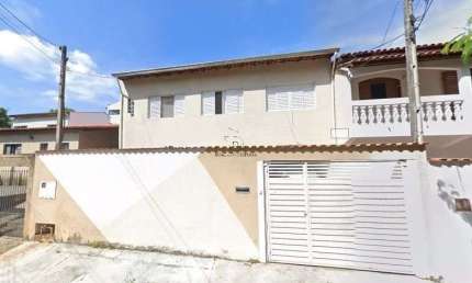 Sobrado para venda em Jardim Piratininga de 250.00m² com 5 Quartos, 1 Suite e 3 Garagens