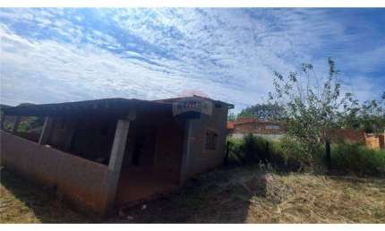 Casa para venda em Chácaras Paraíso Dos Pescadores de 85.00m² com 1 Quarto e 5 Garagens