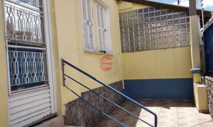 Casa para alugar em Vila Arens Ii de 200.00m² com 2 Quartos e 2 Garagens
