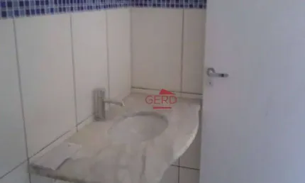 Galpão / Depósito / Armazém para alugar em Jardim Mirante de 1581.00m² com 10 Garagens