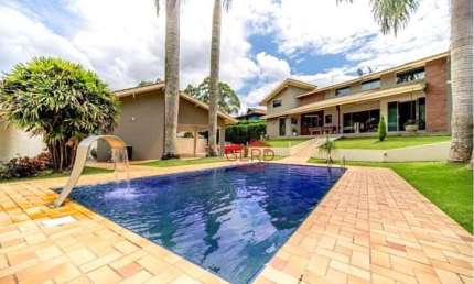 Casa de Condomínio para venda em Paysage Vert de 500.00m² com 4 Quartos, 4 Suites e 5 Garagens
