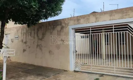 Casa para venda em Jardim Imperador de 245.00m² com 3 Quartos, 1 Suite e 4 Garagens