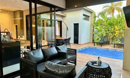 Casa de Condomínio para venda em Condomínio Portal Das Tipuanas de 252.00m² com 3 Quartos, 3 Suites e 4 Garagens