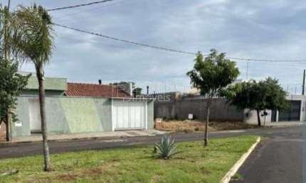 Terreno para venda em Residencial Campos De Piemonte de 253.00m²