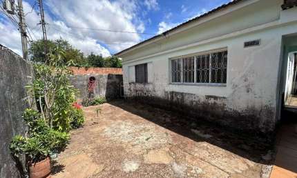Casa para venda em Jardim Bela Vista de 197.00m² com 2 Quartos e 1 Suite