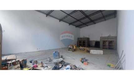 Imóvel Comercial para alugar em Jardim Amanda Ii de 250.00m²