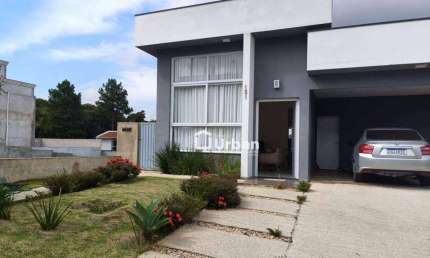Casa de Condomínio para venda em Condomínio Vila Rica de 204.00m² com 2 Quartos, 2 Suites e 4 Garagens