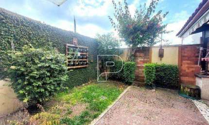 Casa de Condomínio para venda em Granja Viana de 87.00m² com 3 Quartos, 1 Suite e 2 Garagens