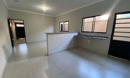 Casa para venda em Jardim Anhangüera de 104.00m² com 2 Quartos, 1 Suite e 2 Garagens