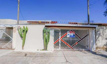 Casa para venda em Jardim Piazza Di Roma Ii de 99.10m² com 2 Quartos e 2 Garagens
