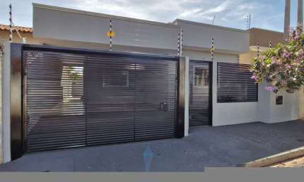Casa para alugar em Setsul de 90.00m² com 2 Quartos e 2 Garagens