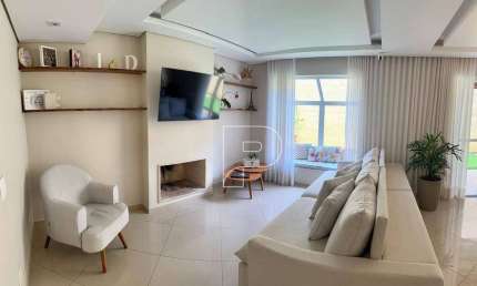 Casa de Condomínio para venda em Granja Viana de 170.00m² com 3 Quartos, 3 Suites e 4 Garagens