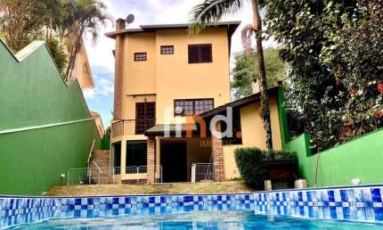 Casa de Condomínio para venda e aluguel em São Paulo Ll - Granja Viana de 270.00m² com 4 Quartos, 2 Suites e 4 Garagens