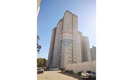 Apartamento para alugar em Jardim Betânia de 47.00m² com 2 Quartos e 1 Garagem