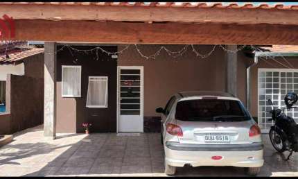 Casa de Condomínio para venda em Jardim Maria Da Gloria de 127.00m² com 2 Quartos e 2 Garagens
