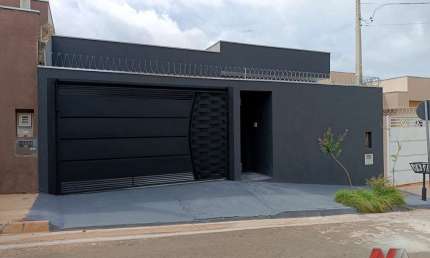 Casa para alugar em Residencial Mário De Mattos de 155.00m² com 3 Quartos, 1 Suite e 4 Garagens