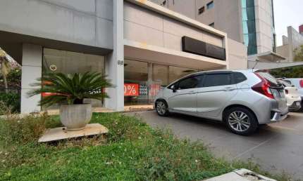 Casa para alugar em NOVA CAMPINAS de 322.00m² com 10 Quartos e 10 Garagens