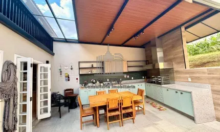 Casa para venda em JARDIM SANTA MARCELINA de 150.00m² com 3 Quartos, 1 Suite e 2 Garagens