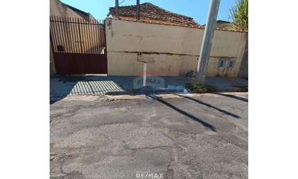 Casa para venda em Labaté de 207.70m² com 6 Quartos e 4 Garagens