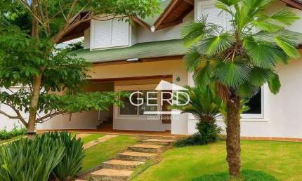 Casa para venda em Parque Nova Jandira de 281.00m² com 3 Quartos, 1 Suite e 4 Garagens