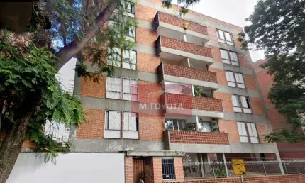 Apartamento para venda e aluguel em Centro de 80.00m² com 3 Quartos e 1 Garagem