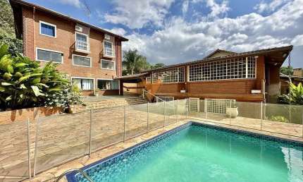 Casa para venda e aluguel em Parque Dom Henrique de 650.00m² com 5 Quartos, 5 Suites e 6 Garagens