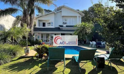 Casa para venda em Vila Santo Antônio de 496.00m² com 4 Quartos, 4 Suites e 5 Garagens