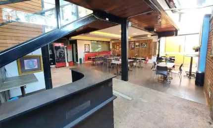 Prédio Comercial para alugar em Jardim Sumaré de 340.54m² com 3 Quartos, 3 Suites e 1 Garagem